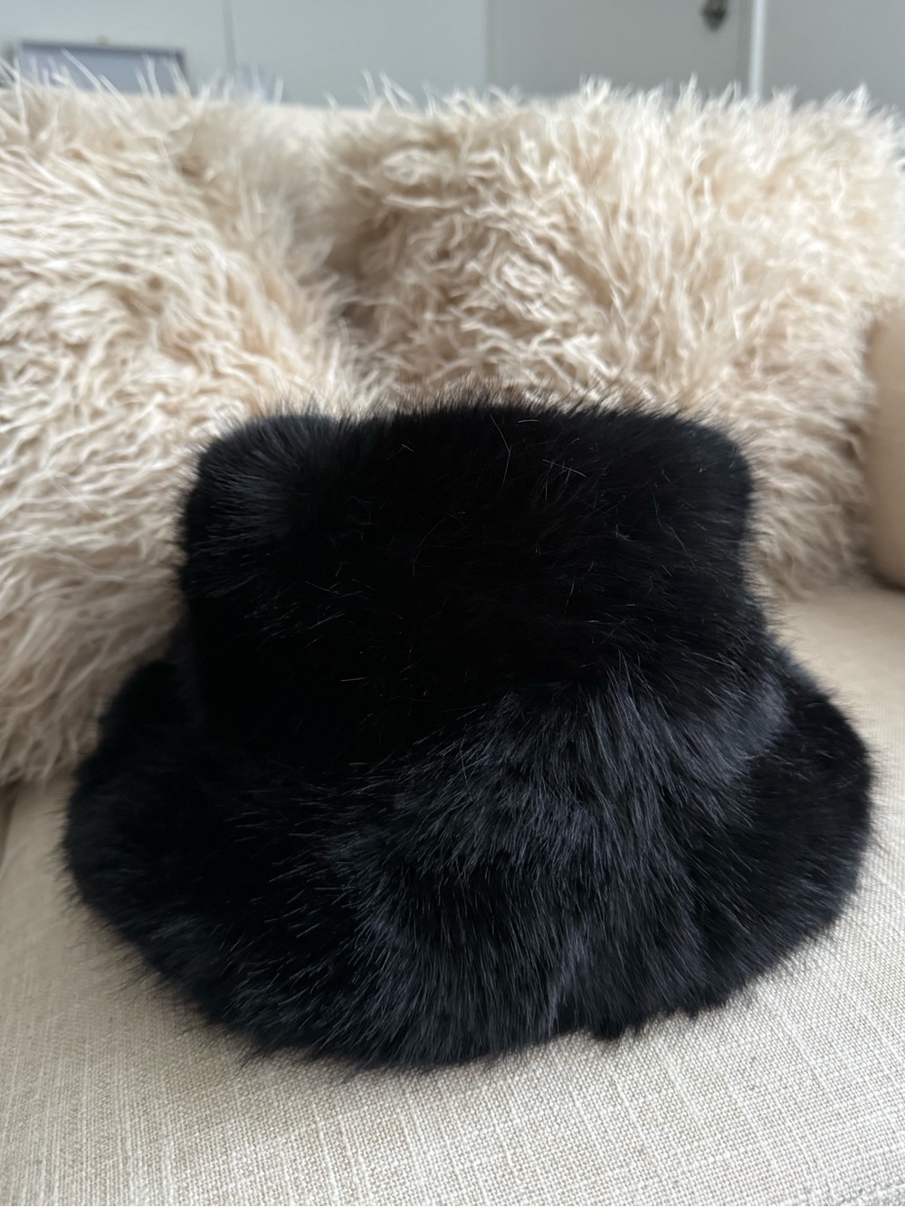 Black Faux Fur Bucket Hat - Women